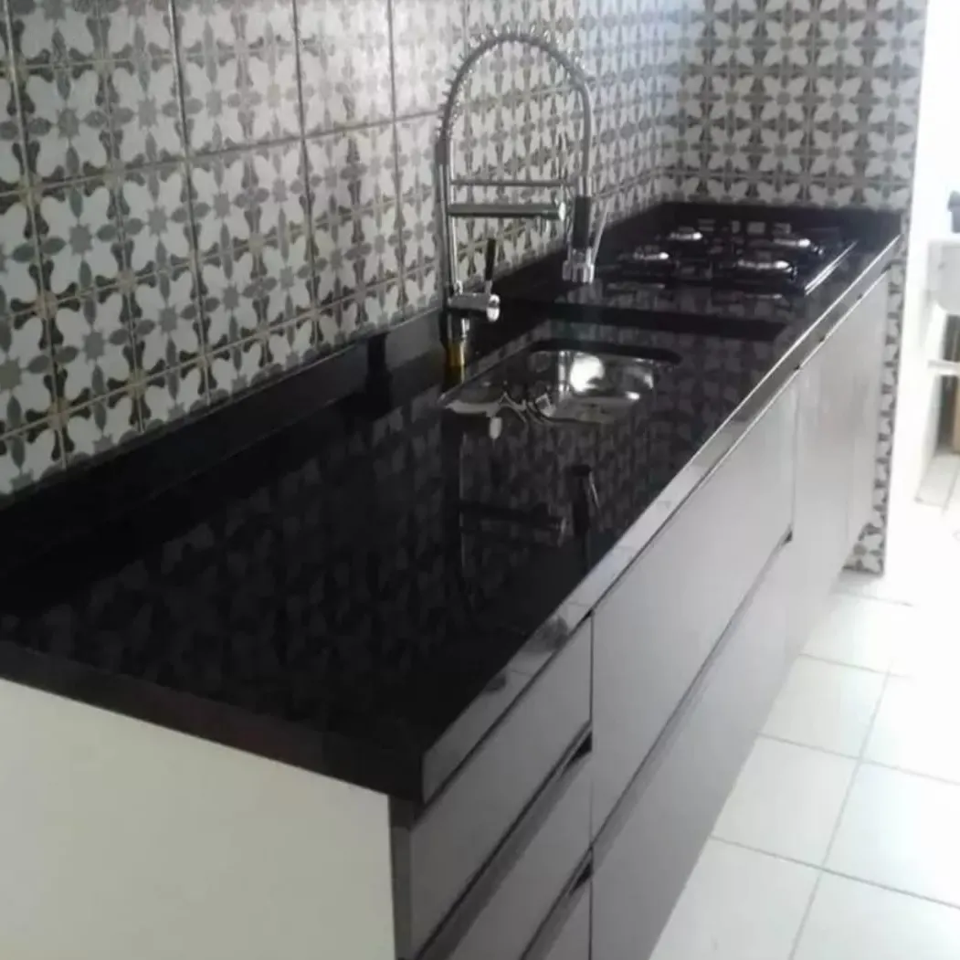 Bancada em Granito Preto Via Láctea